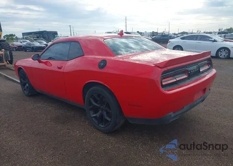 2015 Dodge Challenger Sxt Plus z USA, uszkodzony, nr VIN 2C3CDZBG6FH704521